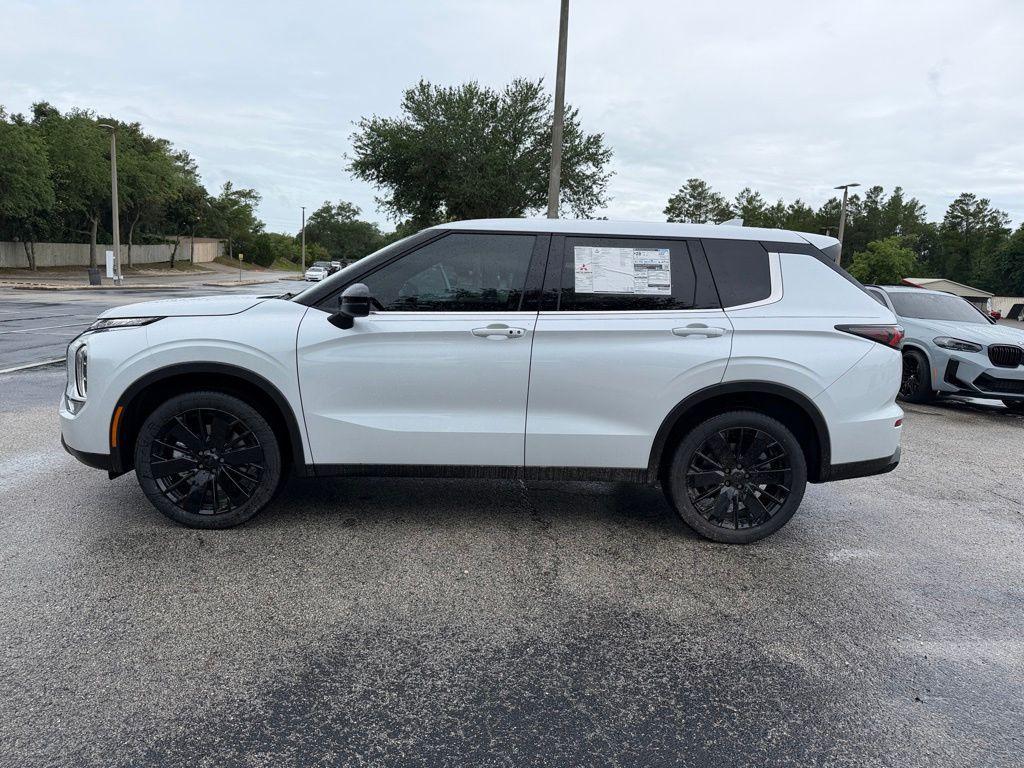 new 2026 Mitsubishi Outlander car, priced at $35,776