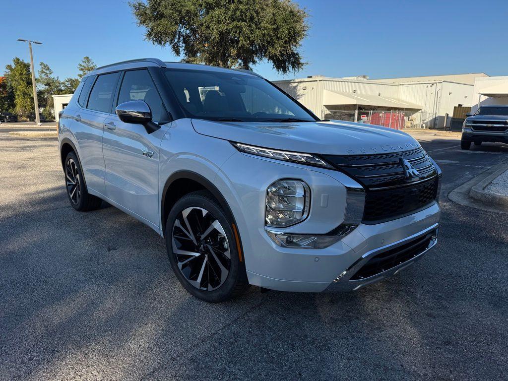 new 2025 Mitsubishi Outlander PHEV car, priced at $40,598