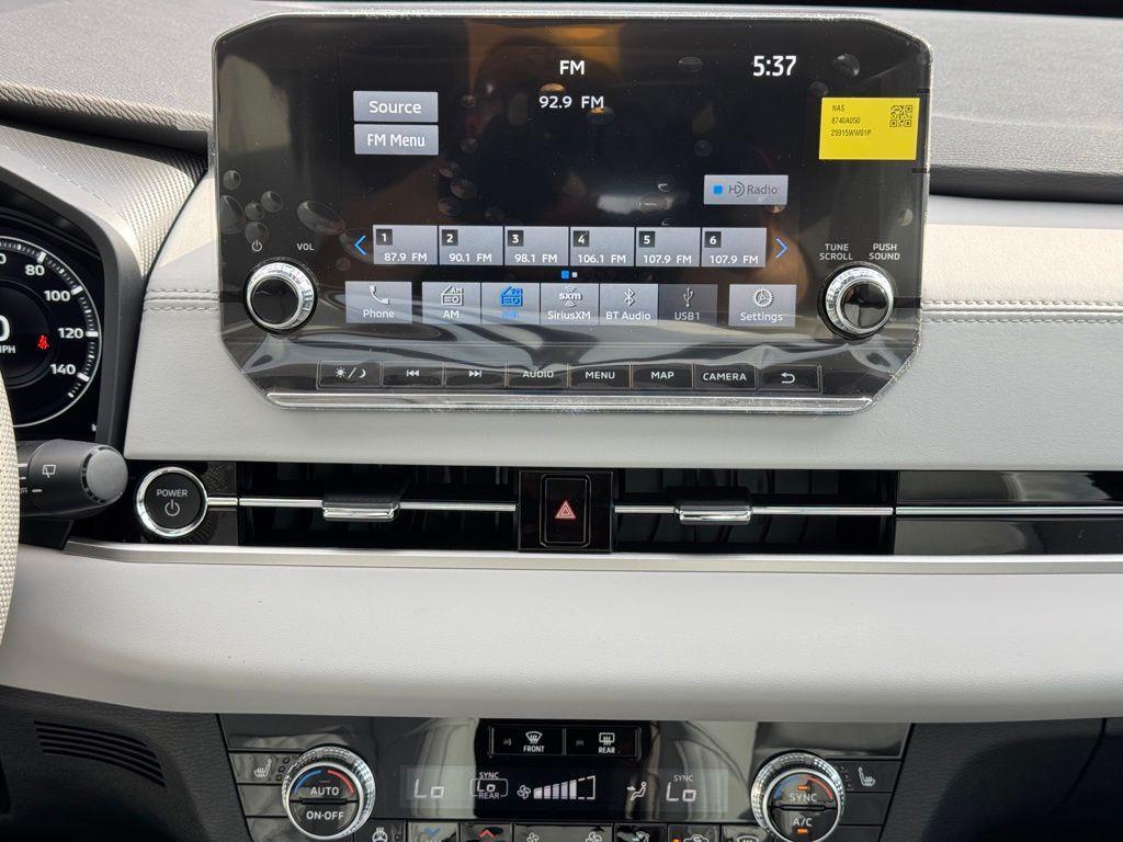 new 2025 Mitsubishi Outlander PHEV car, priced at $39,422