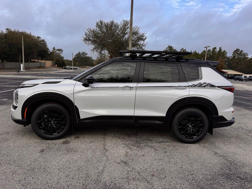 new 2026 Mitsubishi Outlander car, priced at $37,352