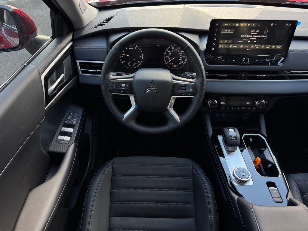 new 2026 Mitsubishi Outlander car, priced at $32,088