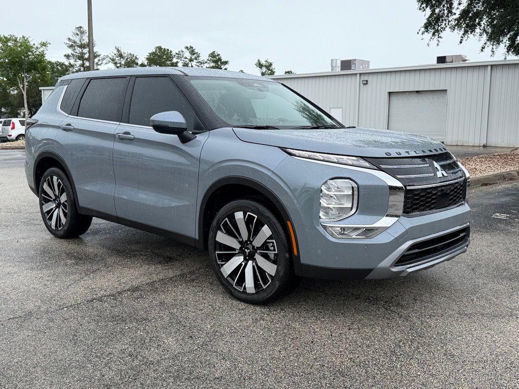 new 2026 Mitsubishi Outlander car, priced at $39,821