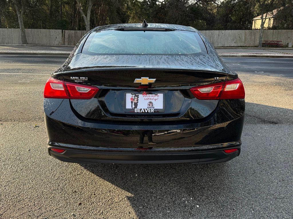 Mosaic Black Metallic 2024 Chevrolet Malibu LT