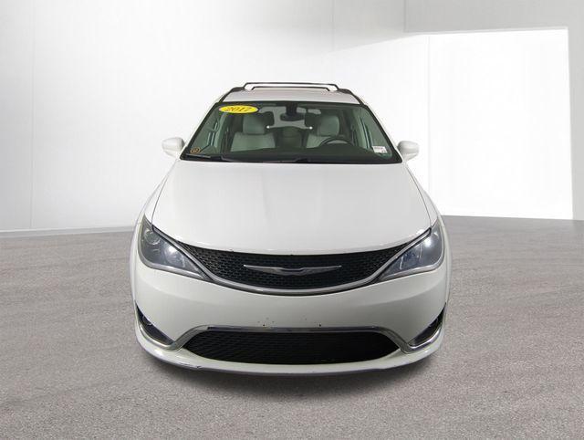 used 2017 Chrysler Pacifica car, priced at $9,998