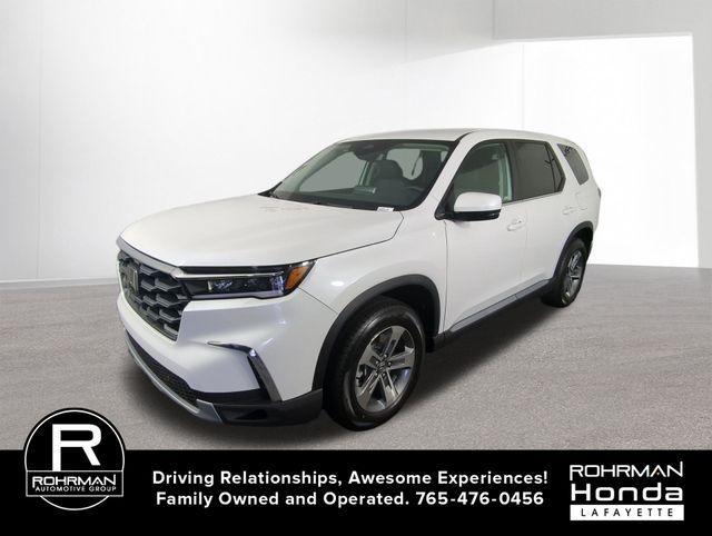 new 2025 Honda Pilot car, priced at $45,342