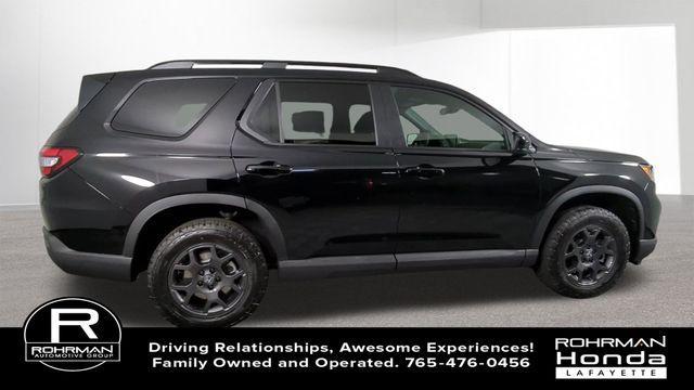 used 2024 Honda Pilot car, priced at $38,998