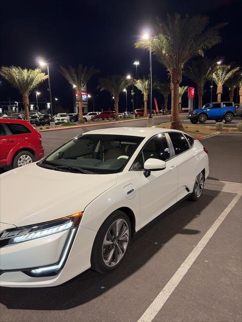 used 2018 Honda Clarity Plug-In Hybrid car, priced at $18,991