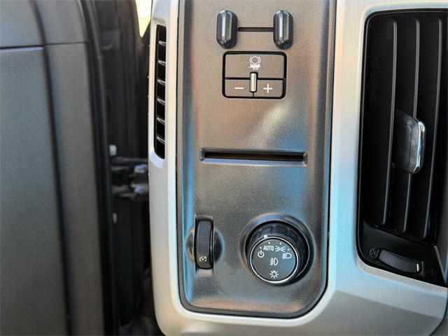 used 2018 GMC Sierra 1500 car, priced at $27,444