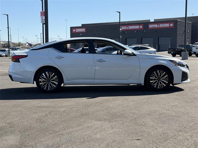 used 2023 Nissan Altima car, priced at $21,222