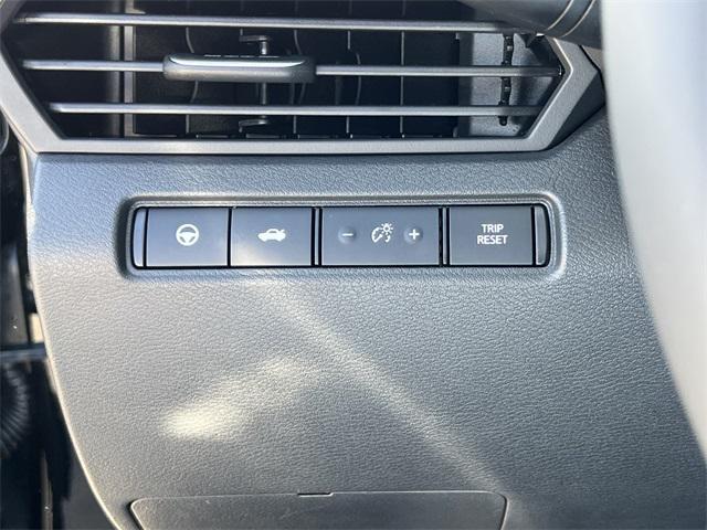 new 2025 Nissan Altima car, priced at $32,106