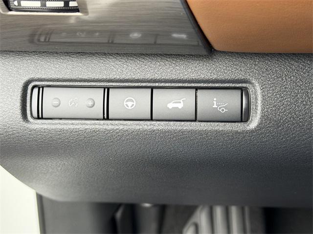 used 2023 Nissan Pathfinder car, priced at $35,991