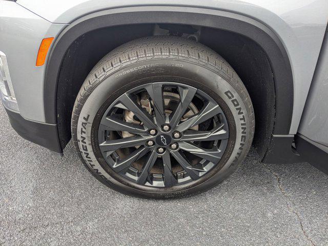 used 2023 Chevrolet Traverse car, priced at $38,990