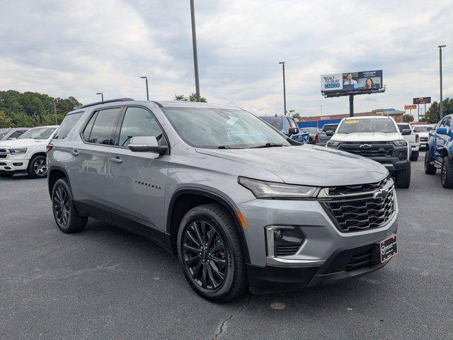 used 2023 Chevrolet Traverse car, priced at $38,990