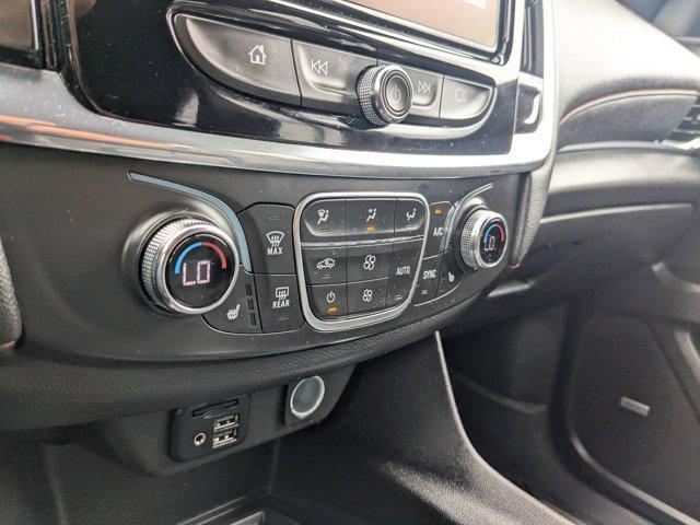 used 2023 Chevrolet Traverse car, priced at $38,990