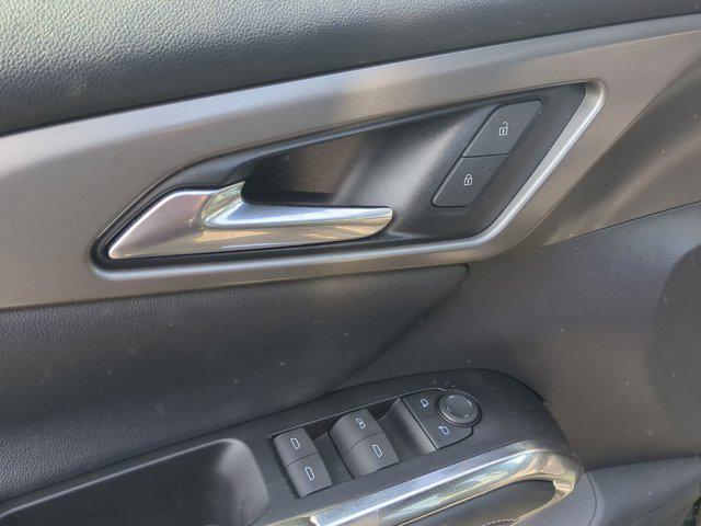 used 2024 Chevrolet Traverse car, priced at $36,990