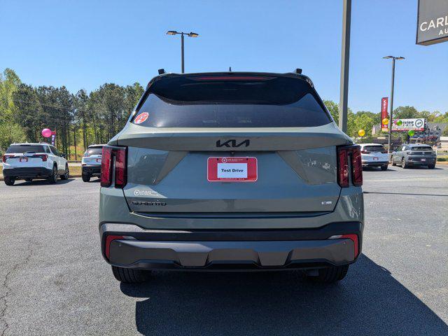 used 2025 Kia Sorento car, priced at $40,990