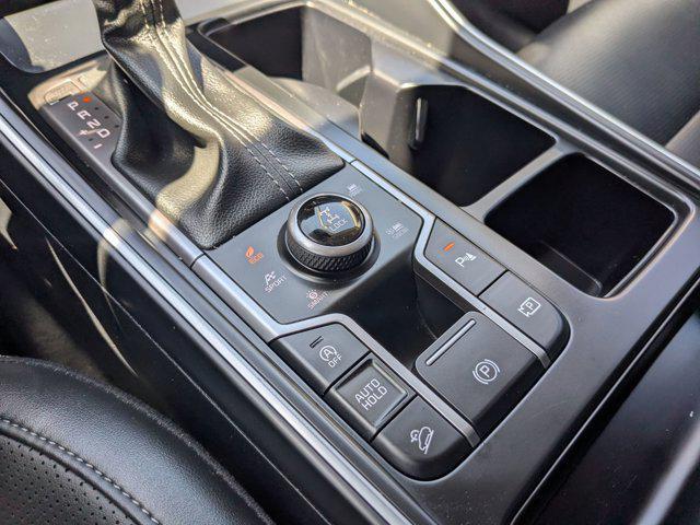 used 2025 Kia Sorento car, priced at $40,990