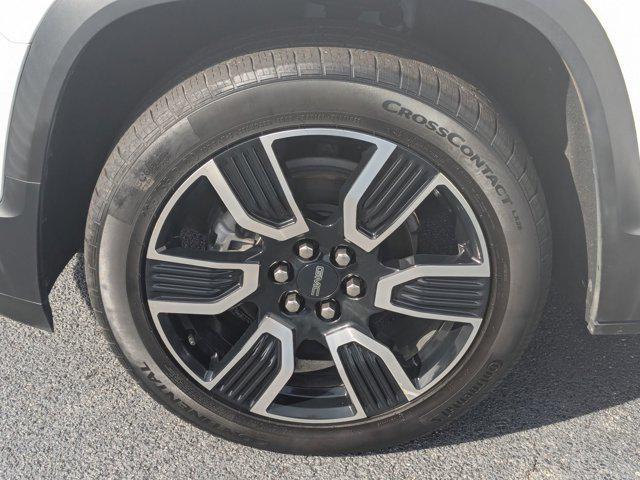 used 2021 GMC Acadia car, priced at $25,990