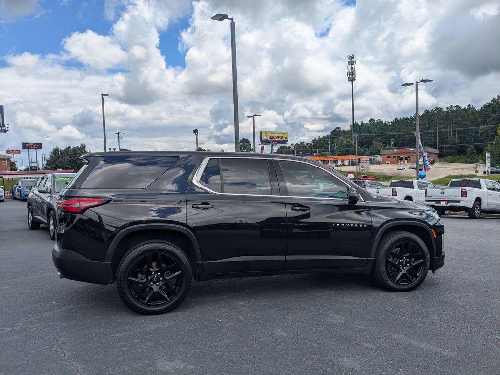 used 2022 Chevrolet Traverse car, priced at $24,789