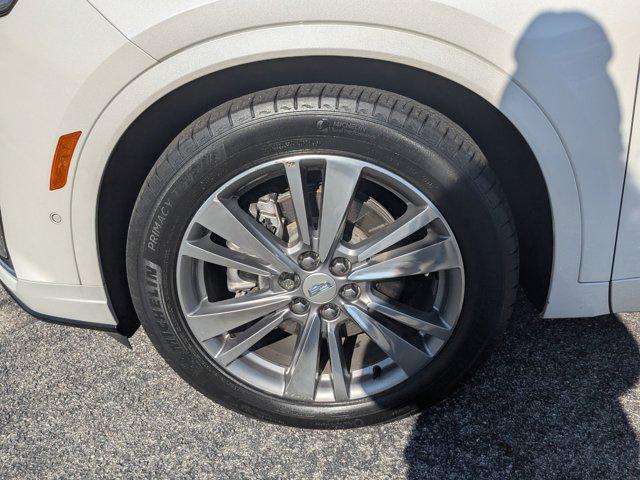 used 2022 Cadillac XT6 car, priced at $36,990