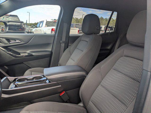 used 2025 Chevrolet Equinox car, priced at $26,990