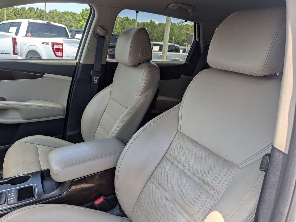 used 2017 Kia Sorento car, priced at $11,854