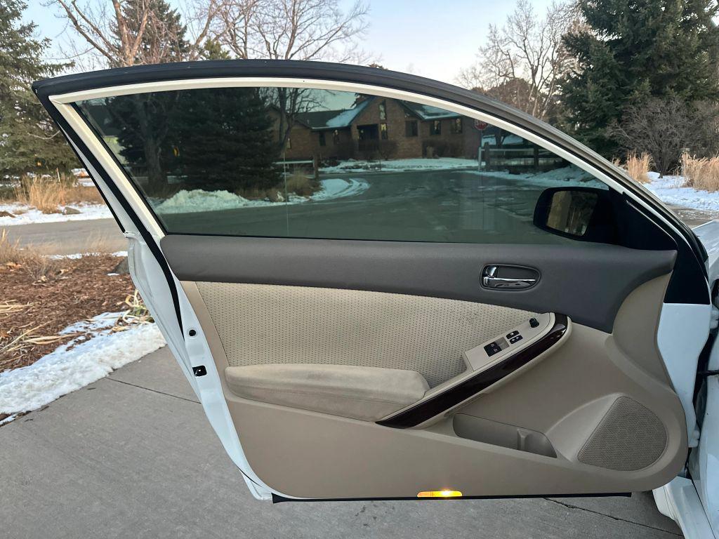 used 2013 Nissan Altima car, priced at $7,499