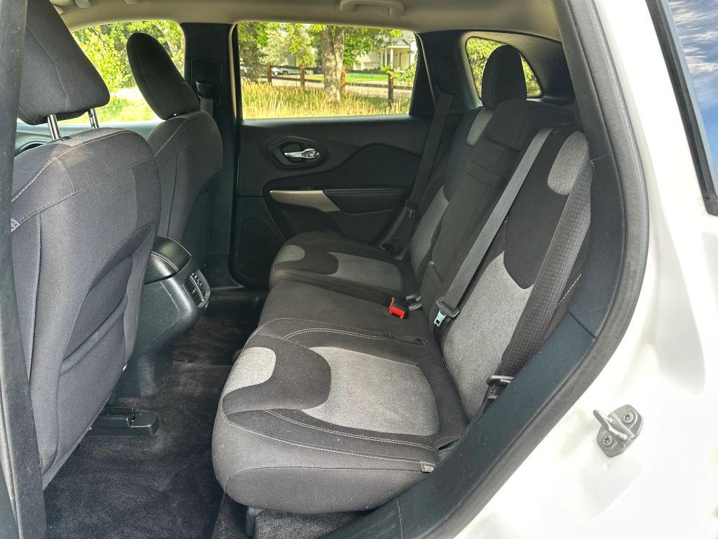 used 2018 Jeep Cherokee car, priced at $10,999