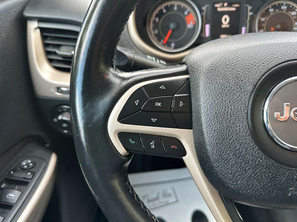 used 2018 Jeep Cherokee car, priced at $10,999