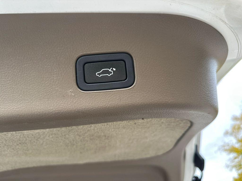 used 2013 Land Rover Range Rover Sport car, priced at $11,398