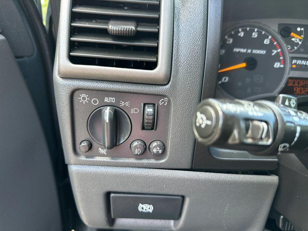 used 2006 GMC Canyon car, priced at $10,999