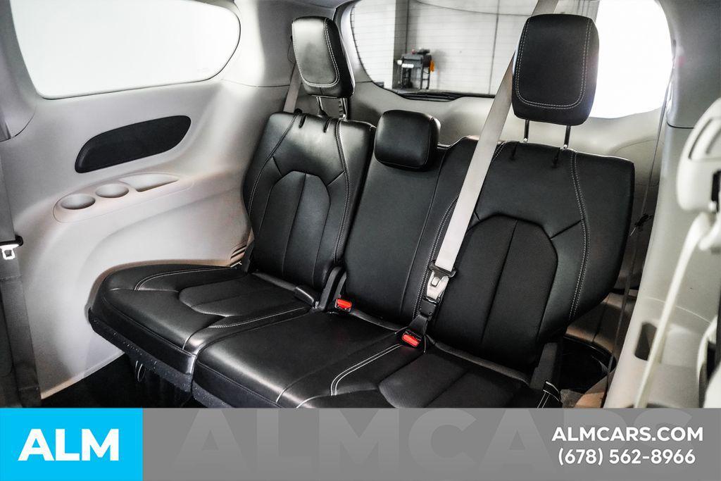 used 2024 Chrysler Pacifica Hybrid car, priced at $25,920