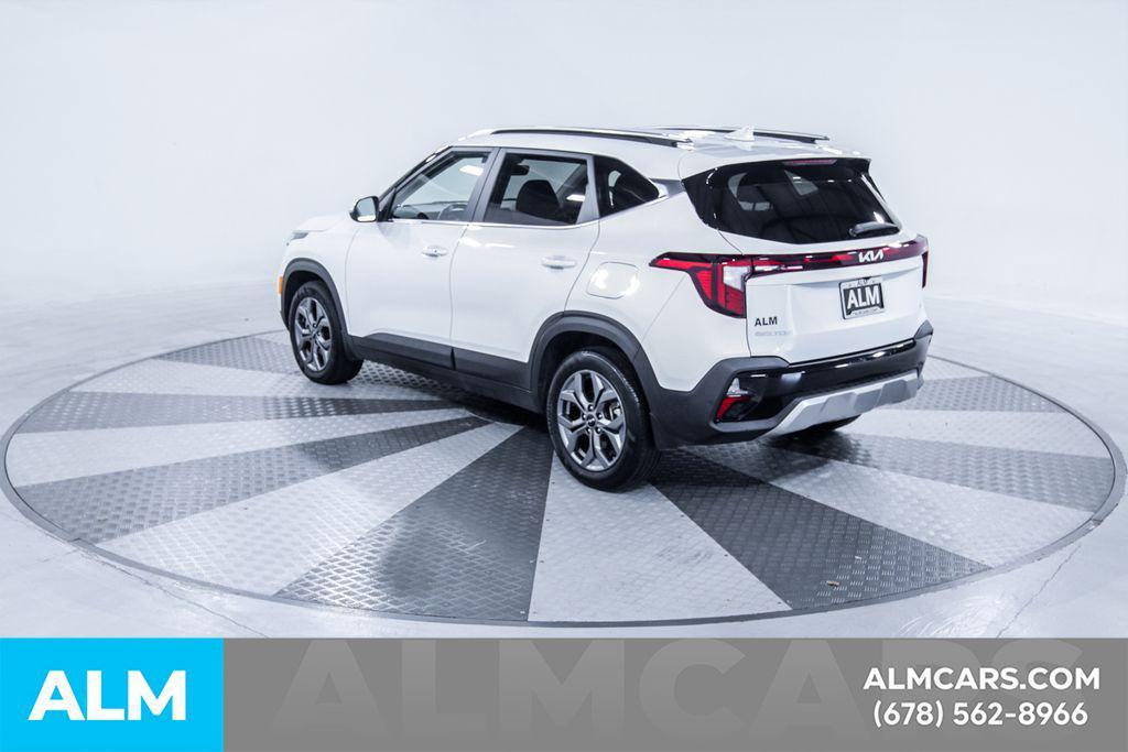 used 2024 Kia Seltos car, priced at $20,960