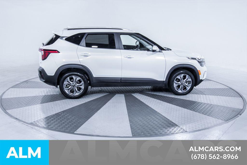 used 2024 Kia Seltos car, priced at $20,960