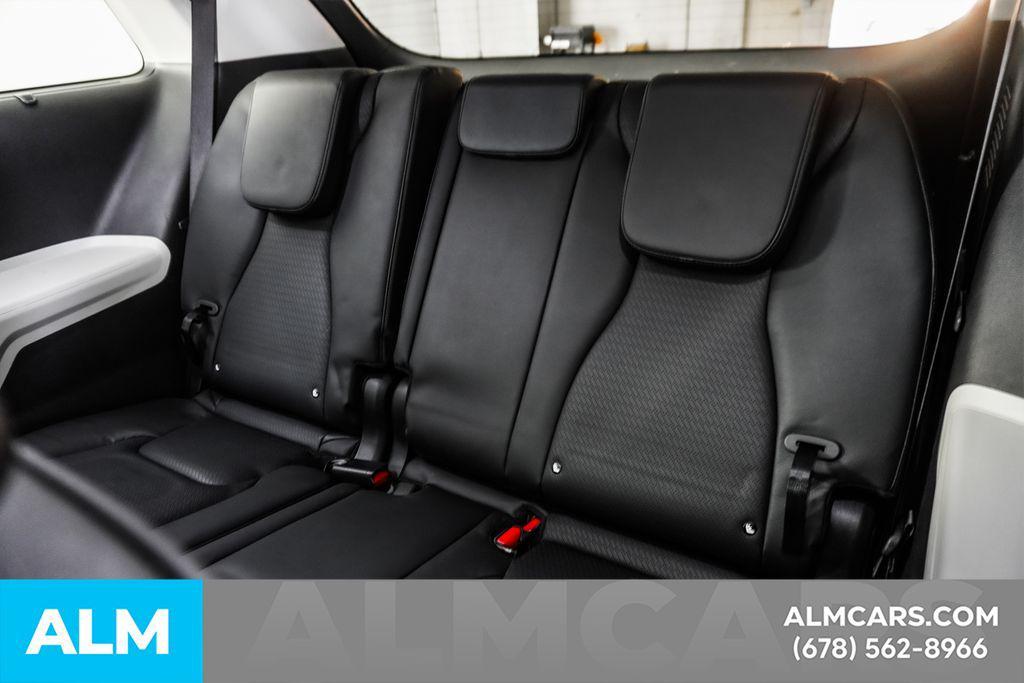 used 2024 Kia Carnival car, priced at $38,460