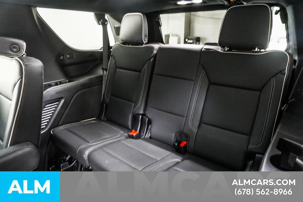 used 2025 GMC Yukon car, priced at $80,470