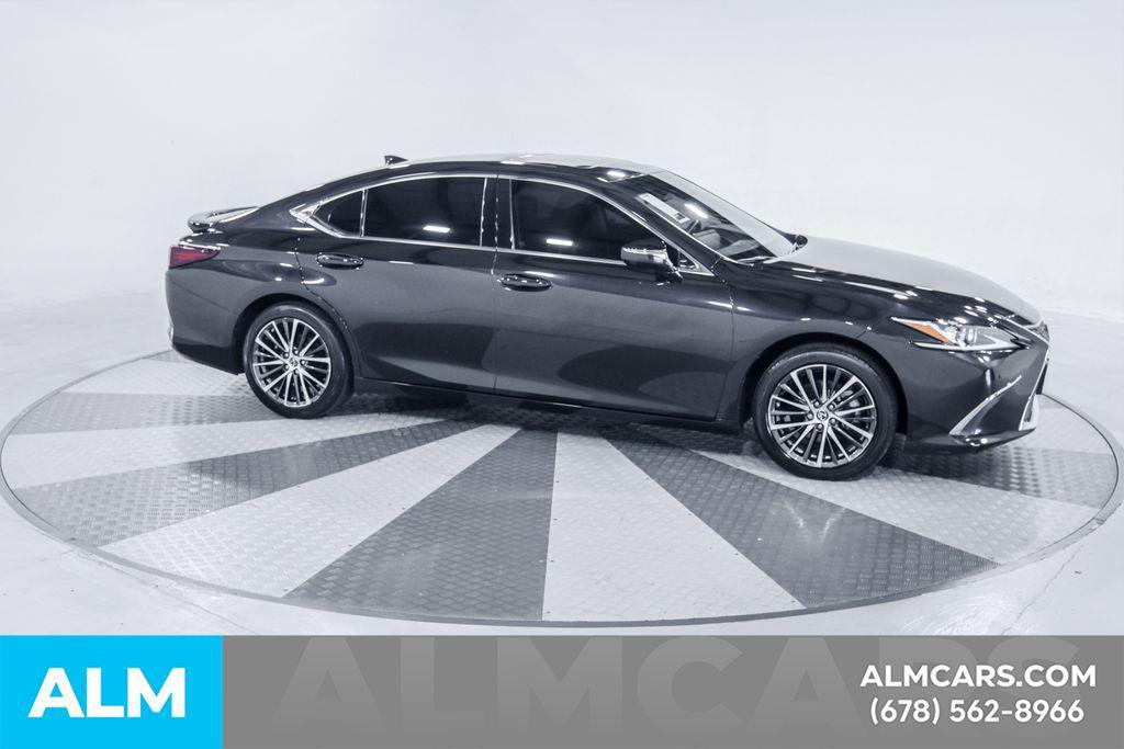 used 2024 Lexus ES 300h car, priced at $42,420