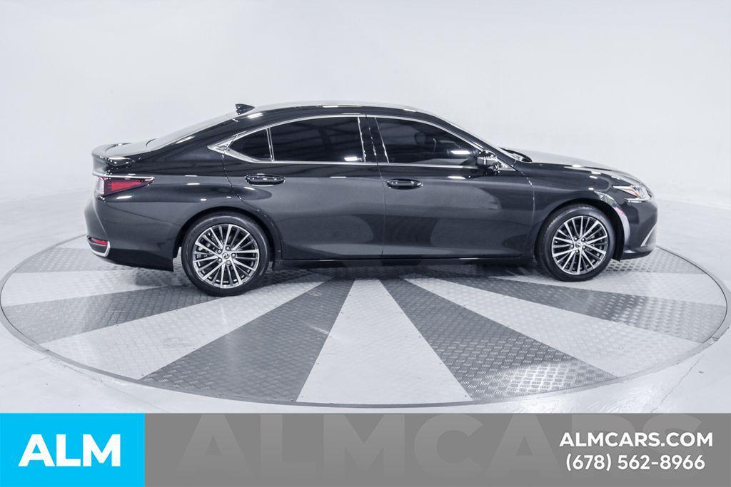 used 2024 Lexus ES 300h car, priced at $42,420