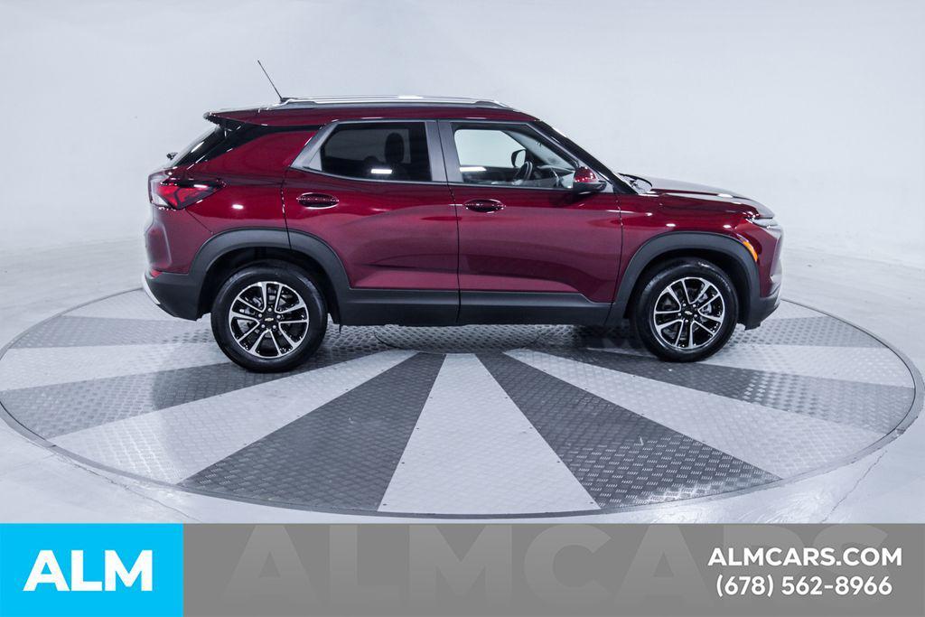 used 2025 Chevrolet TrailBlazer car, priced at $22,920