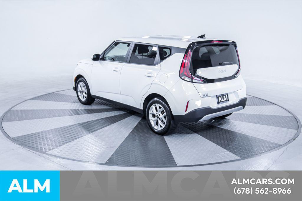 used 2024 Kia Soul car, priced at $14,920