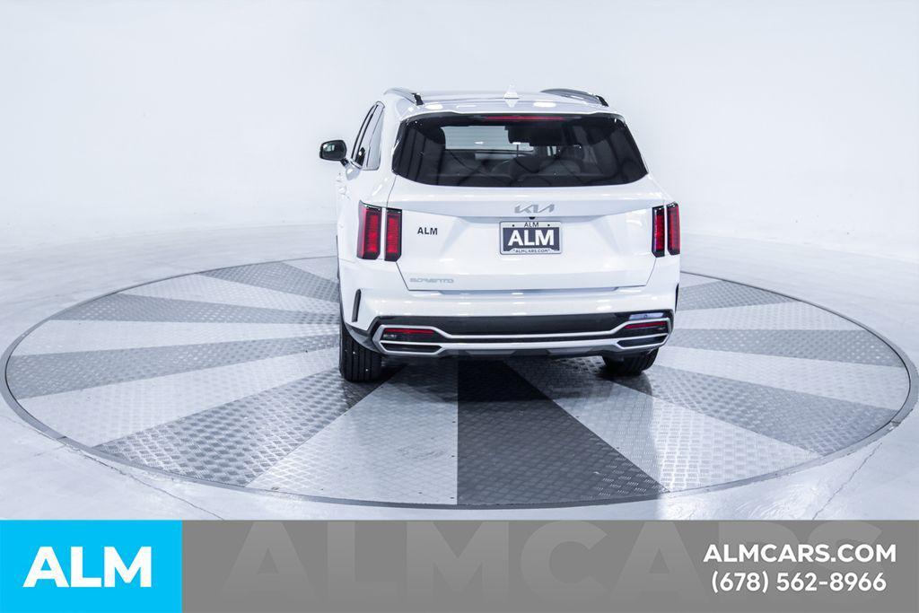 used 2023 Kia Sorento car, priced at $28,420