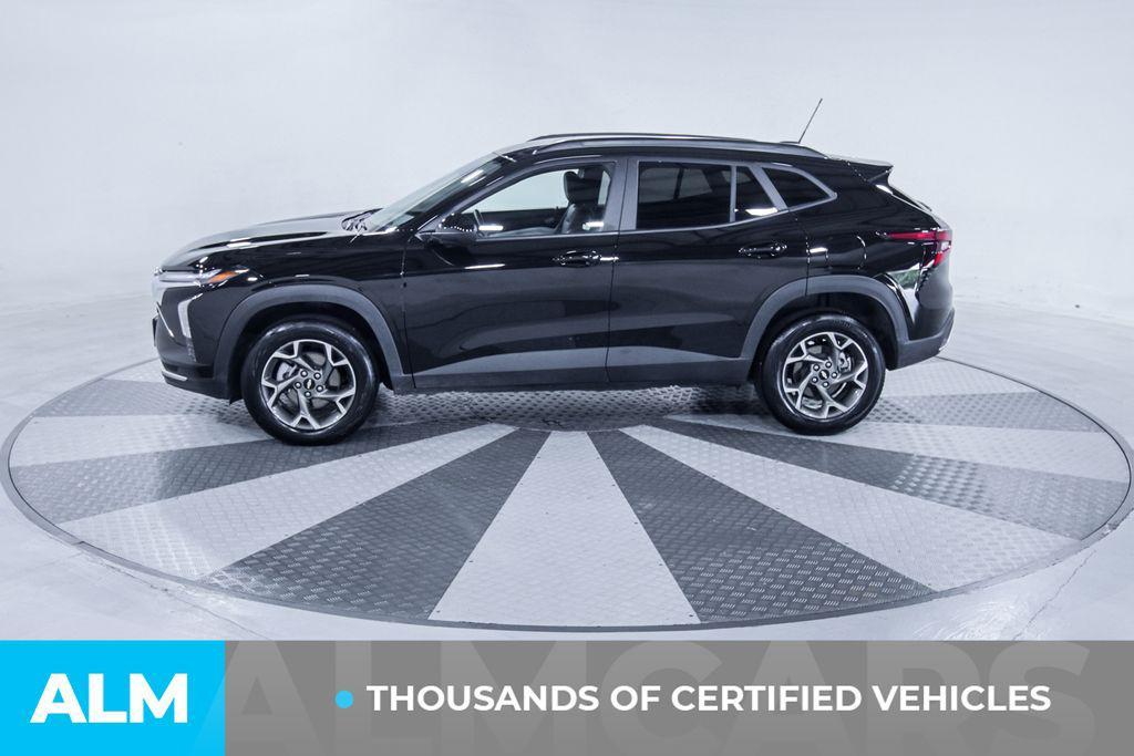 used 2025 Chevrolet Trax car, priced at $20,664