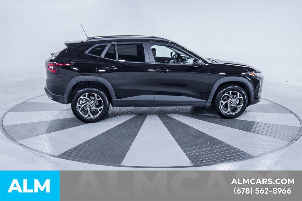 used 2025 Chevrolet Trax car, priced at $20,664