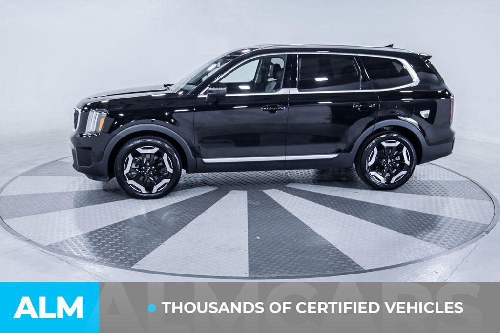 used 2024 Kia Telluride car, priced at $37,460