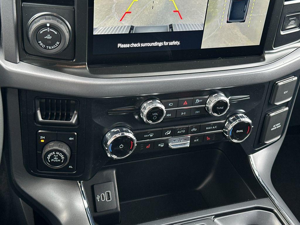 new 2025 Ford F-150 car, priced at $59,925