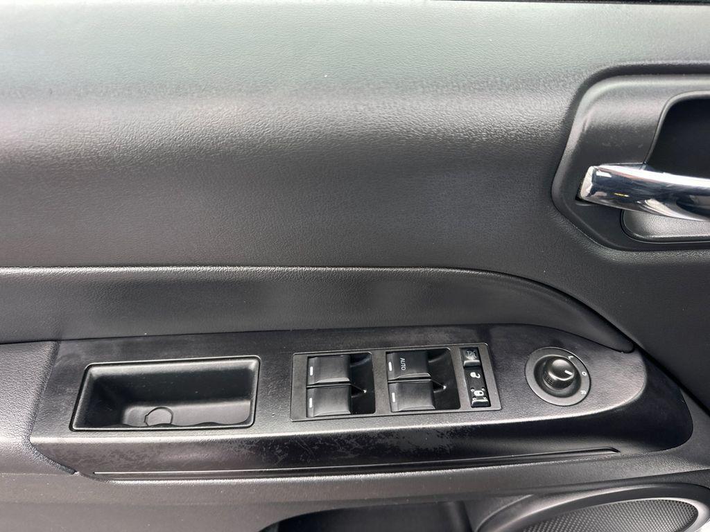 used 2016 Jeep Compass car, priced at $10,995