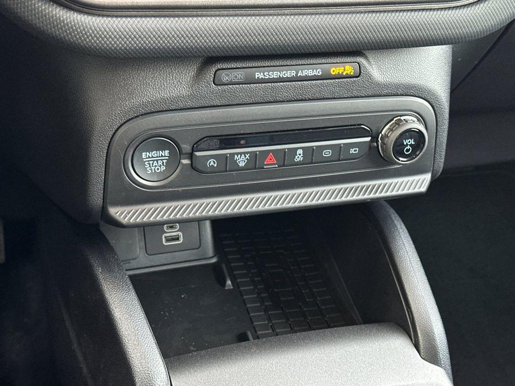 new 2025 Ford Bronco Sport car, priced at $35,940