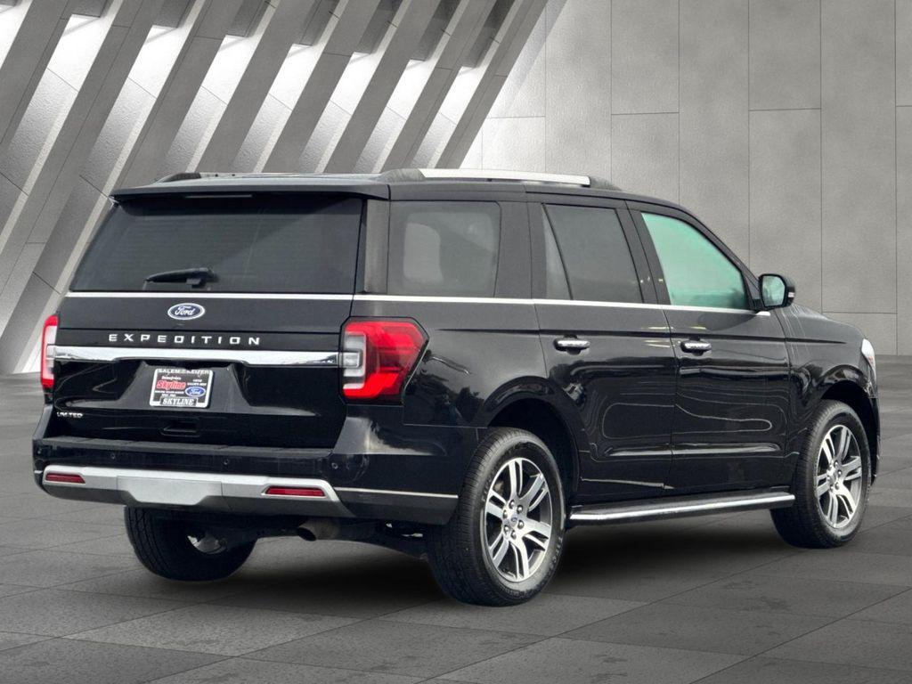 used 2023 Ford Expedition car, priced at $44,110