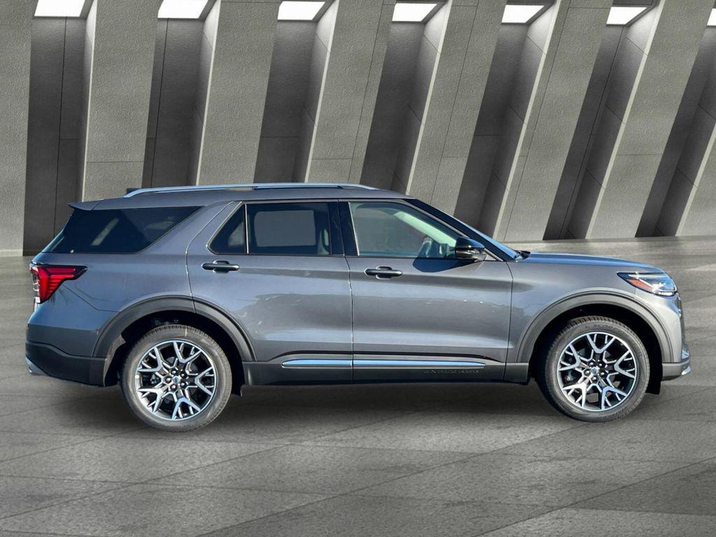 new 2025 Ford Explorer car, priced at $59,123