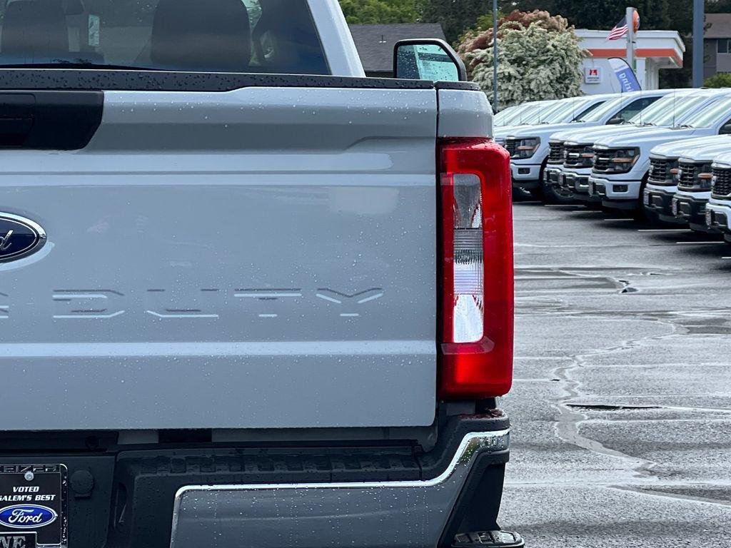 new 2025 Ford F-350 car, priced at $52,035